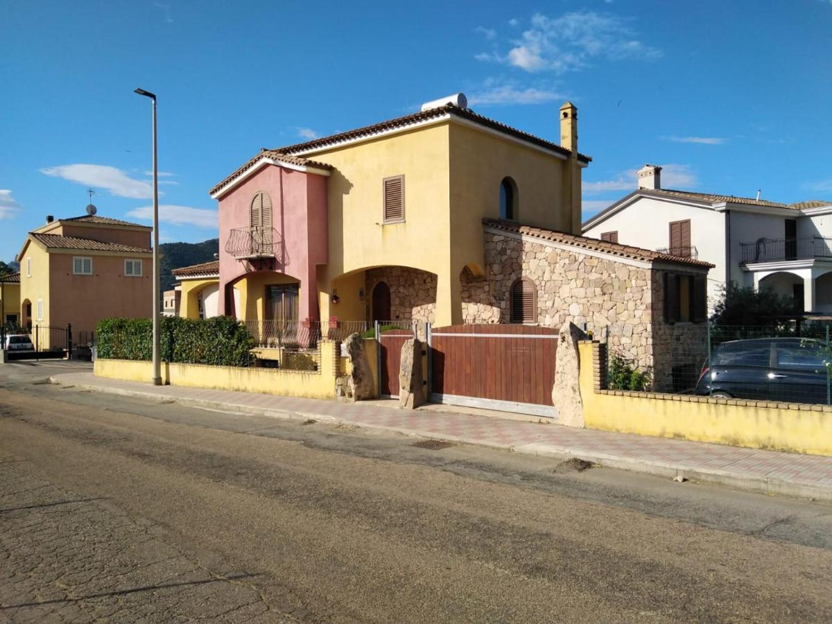 Il Giglio Apartment Cardedu Exterior photo